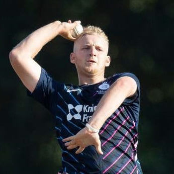 Max Harris Biography